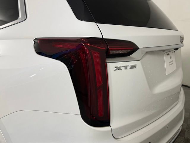 Used 2021 Cadillac XT6 Premium Luxury FWD image 21