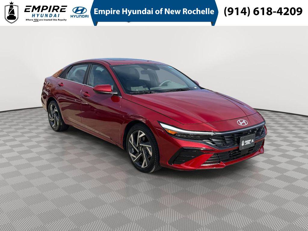 Certified 2025 Hyundai Elantra SEL
