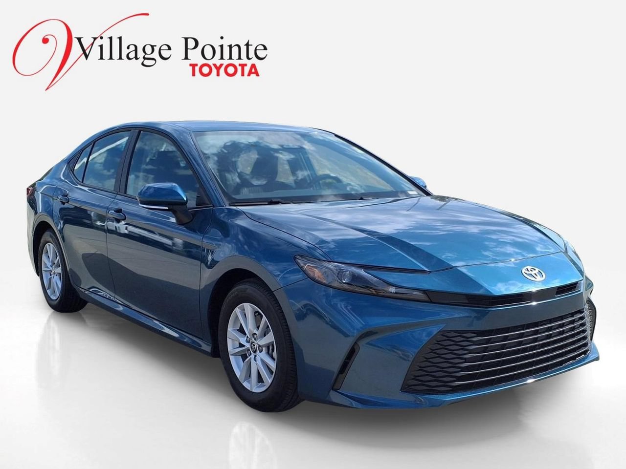 Used 2026 Toyota Camry LE w/ Convenience Package FWD image 7