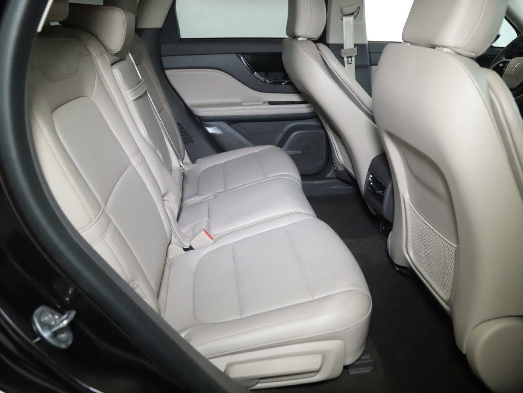 Certified 2023 Lincoln Corsair AWD w/ Equipment Group 101A image 31