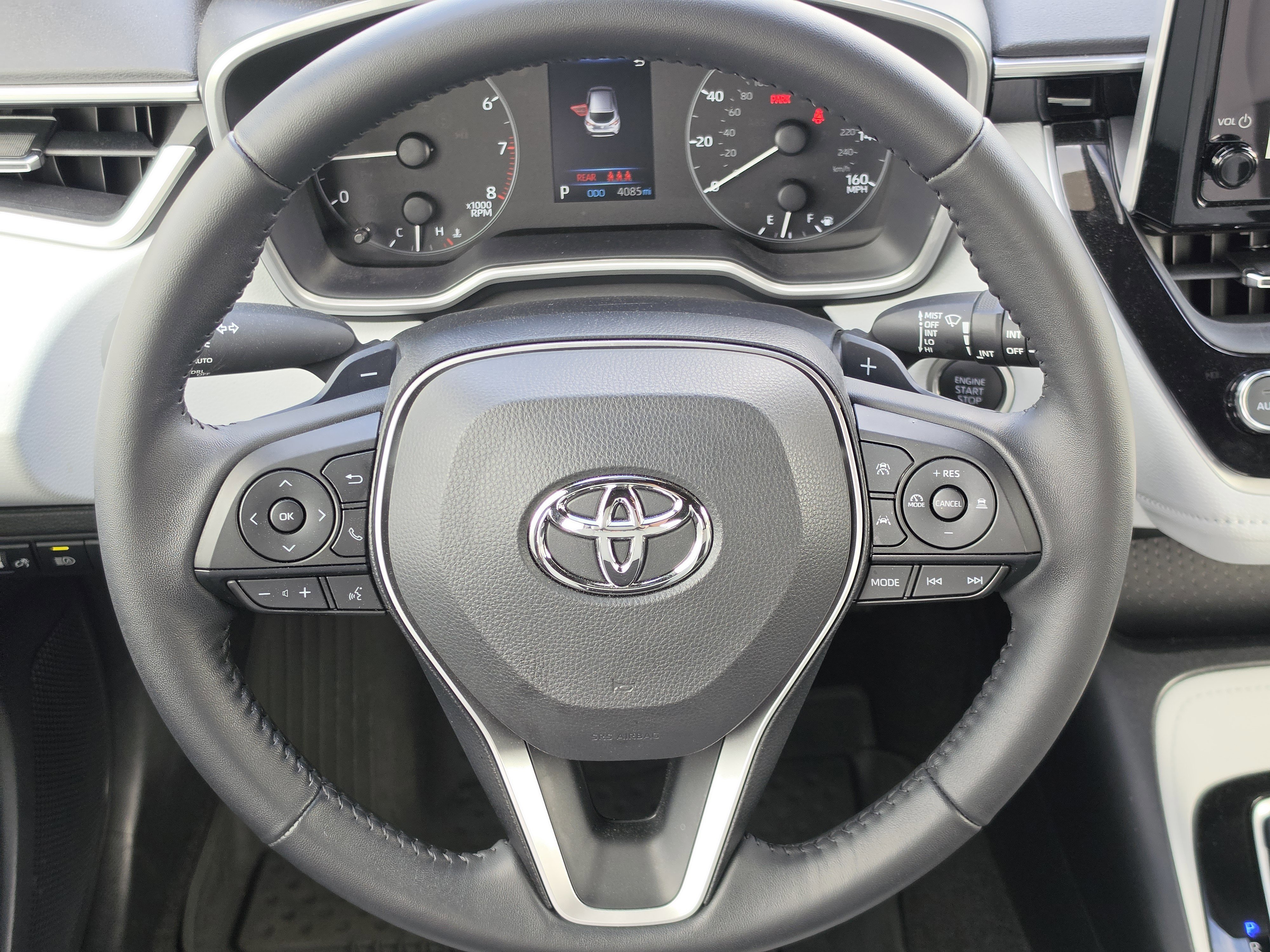 Used 2025 Toyota Corolla SE image 16