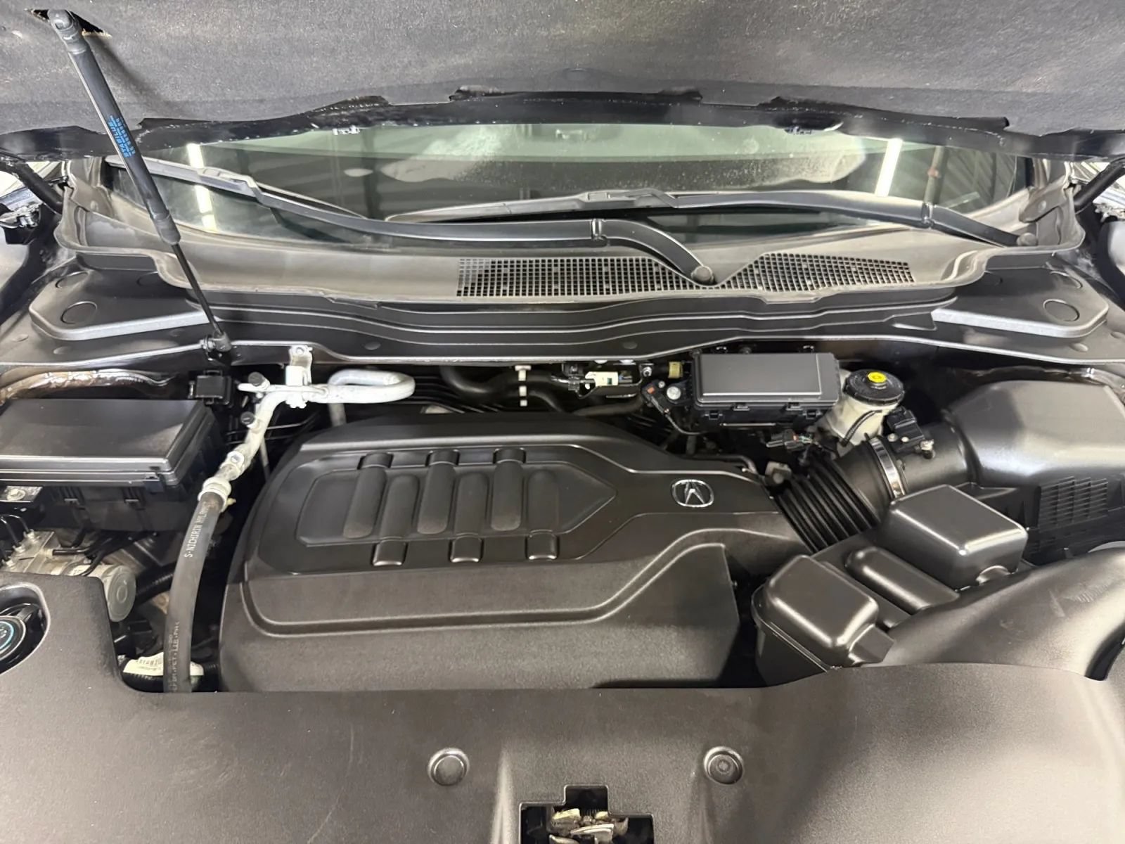 Used 2020 Acura MDX SH-AWD image 48