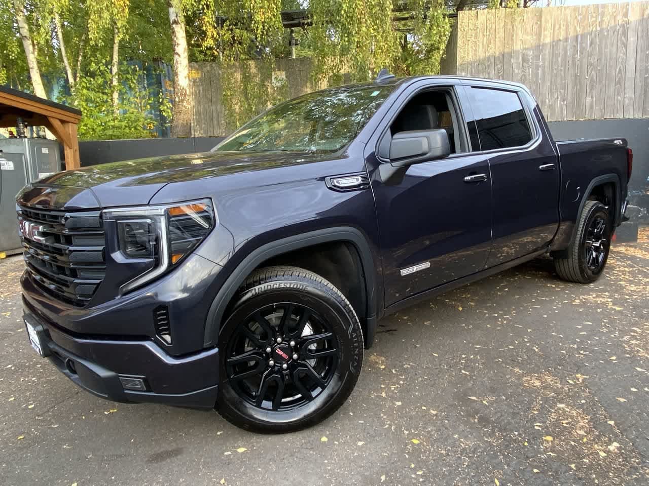 Used 2026 GMC Sierra 1500 Elevation AWD/4WD image 1