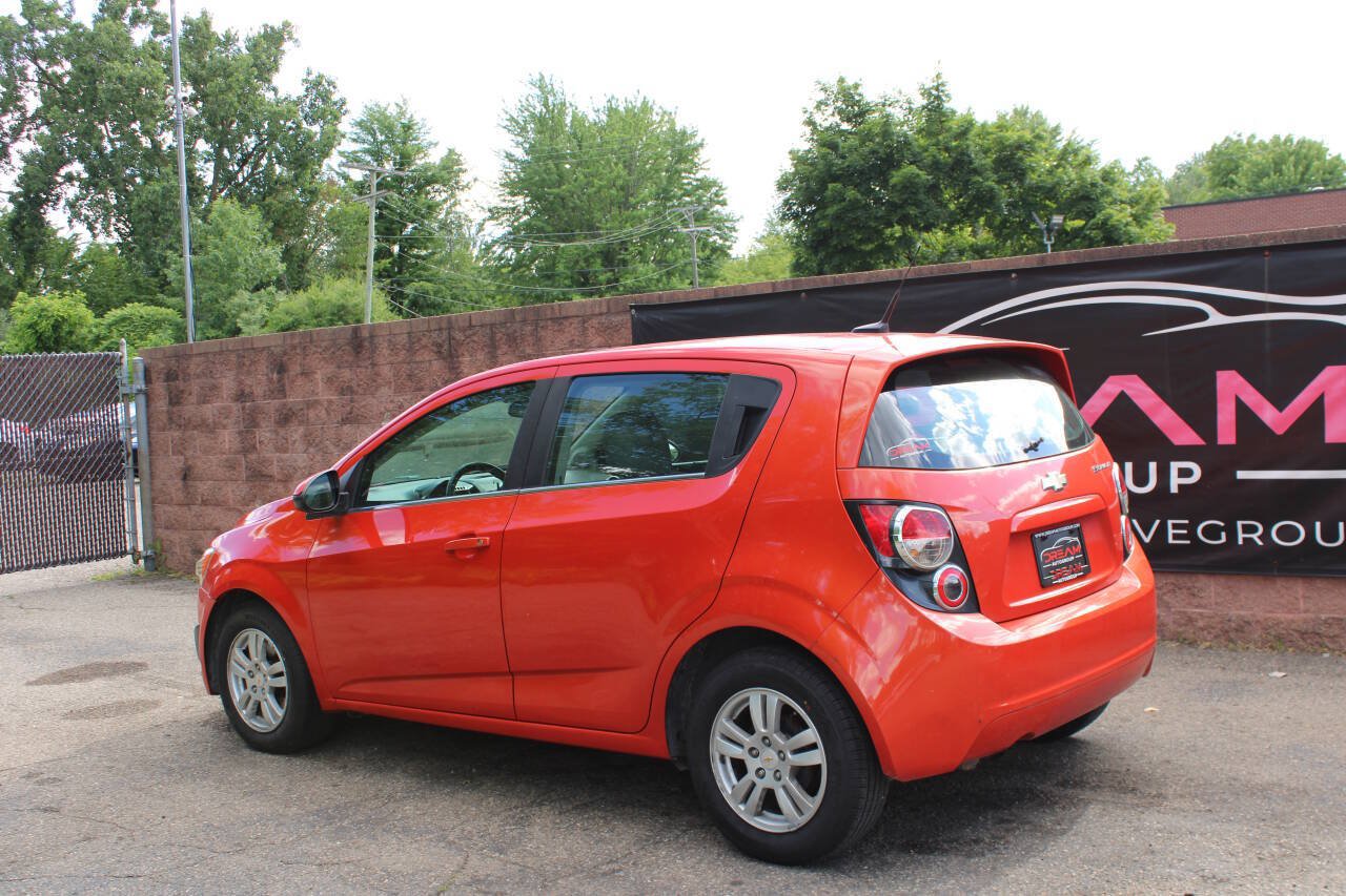 Used 2012 Chevrolet Sonic LT FWD image 3
