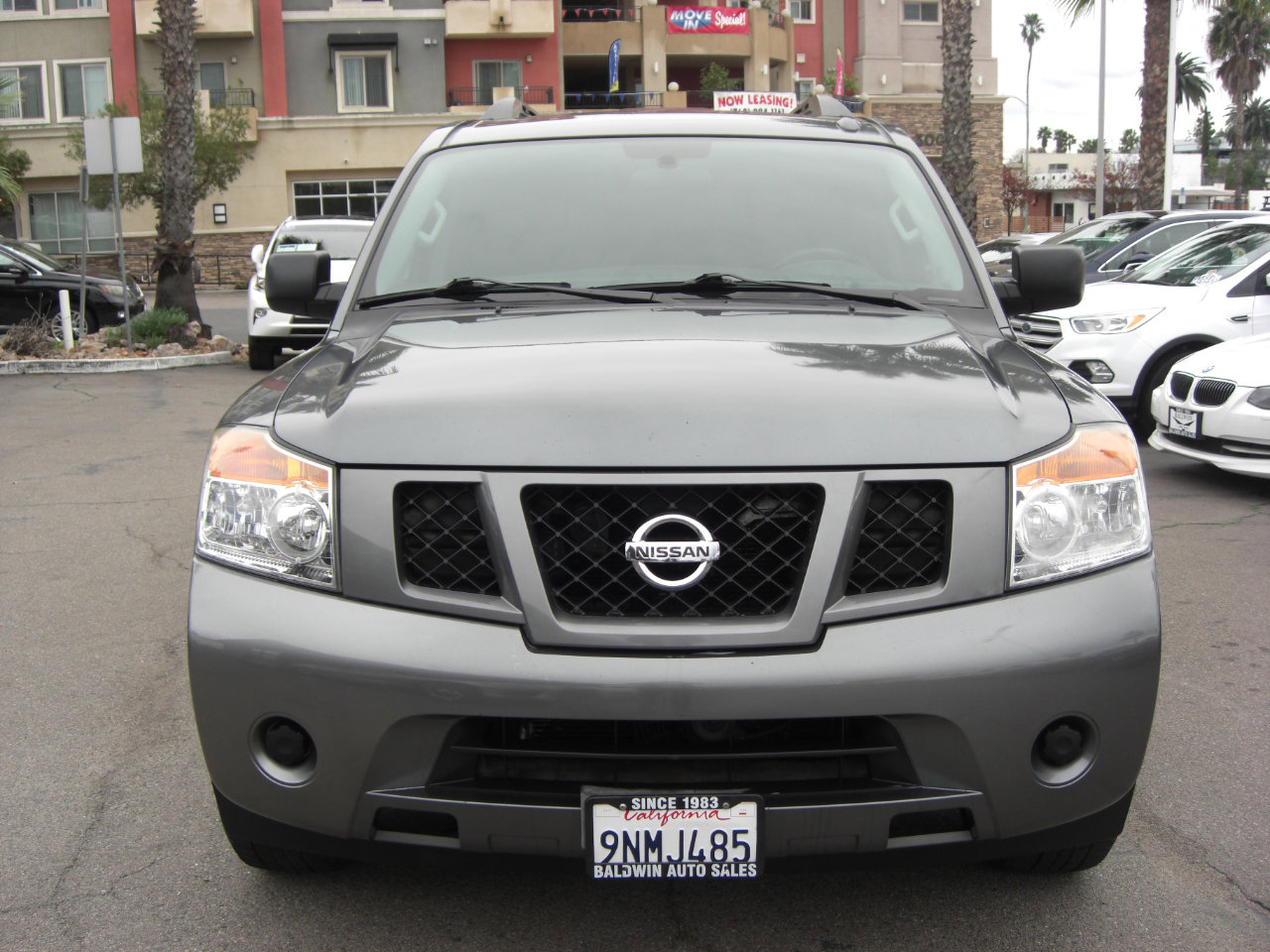 Used 2015 Nissan Armada SV image 2