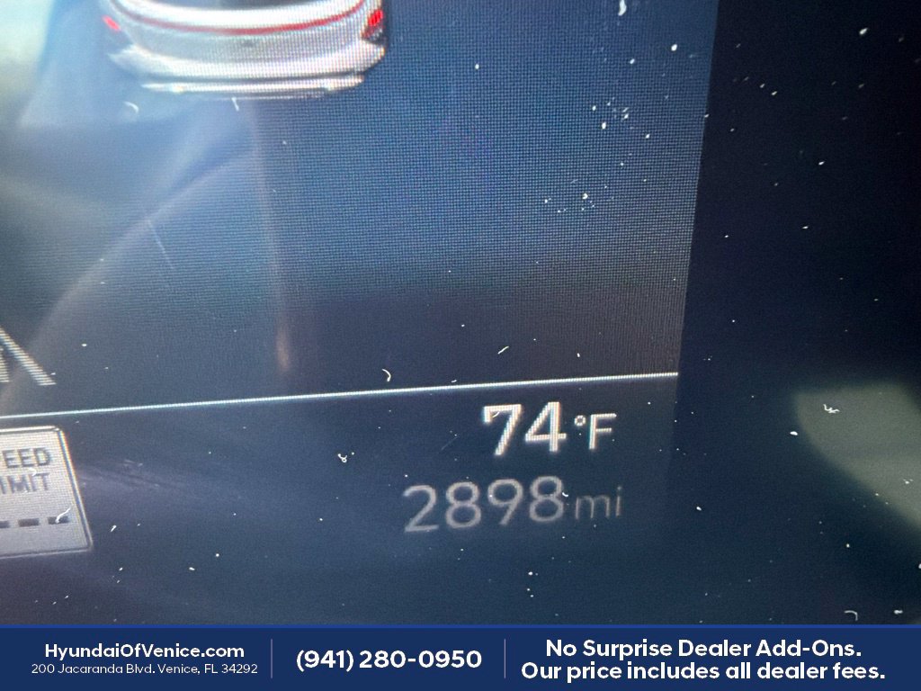 Used 2025 Hyundai Kona SEL FWD image 8