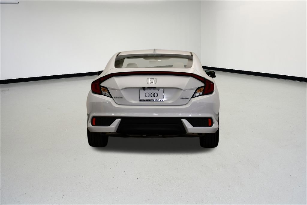 Used 2020 Honda Civic Touring image 4