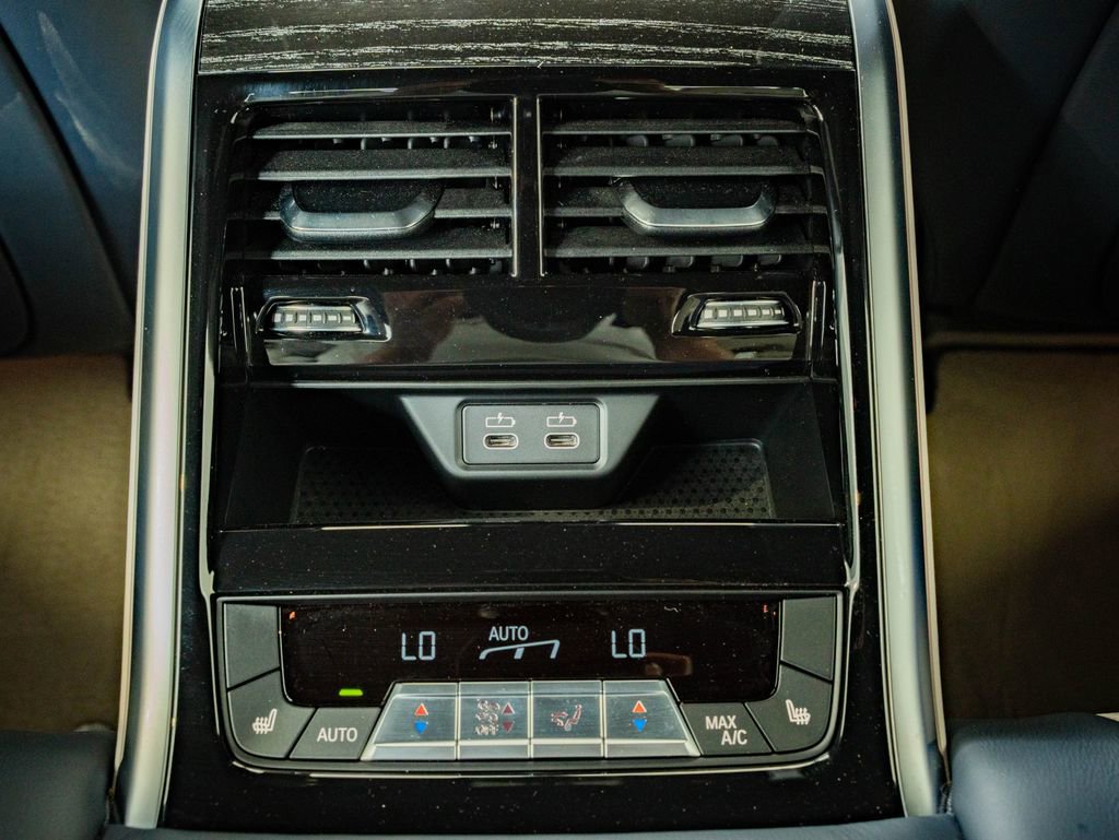 Certified 2022 BMW ALPINA B8 xDrive Gran Coupe w/ Driving Assistance Package 2 AWD/4WD image 41