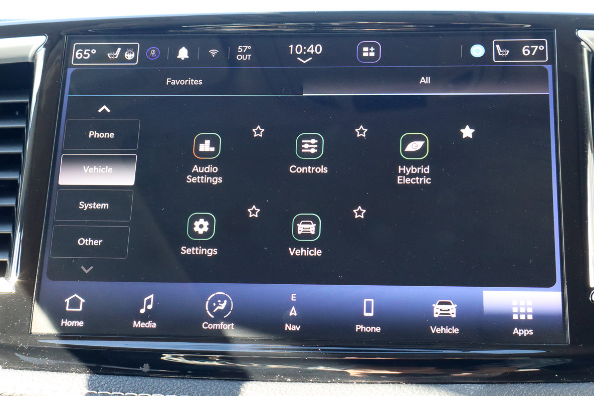 Used 2023 Chrysler Pacifica Limited image 27