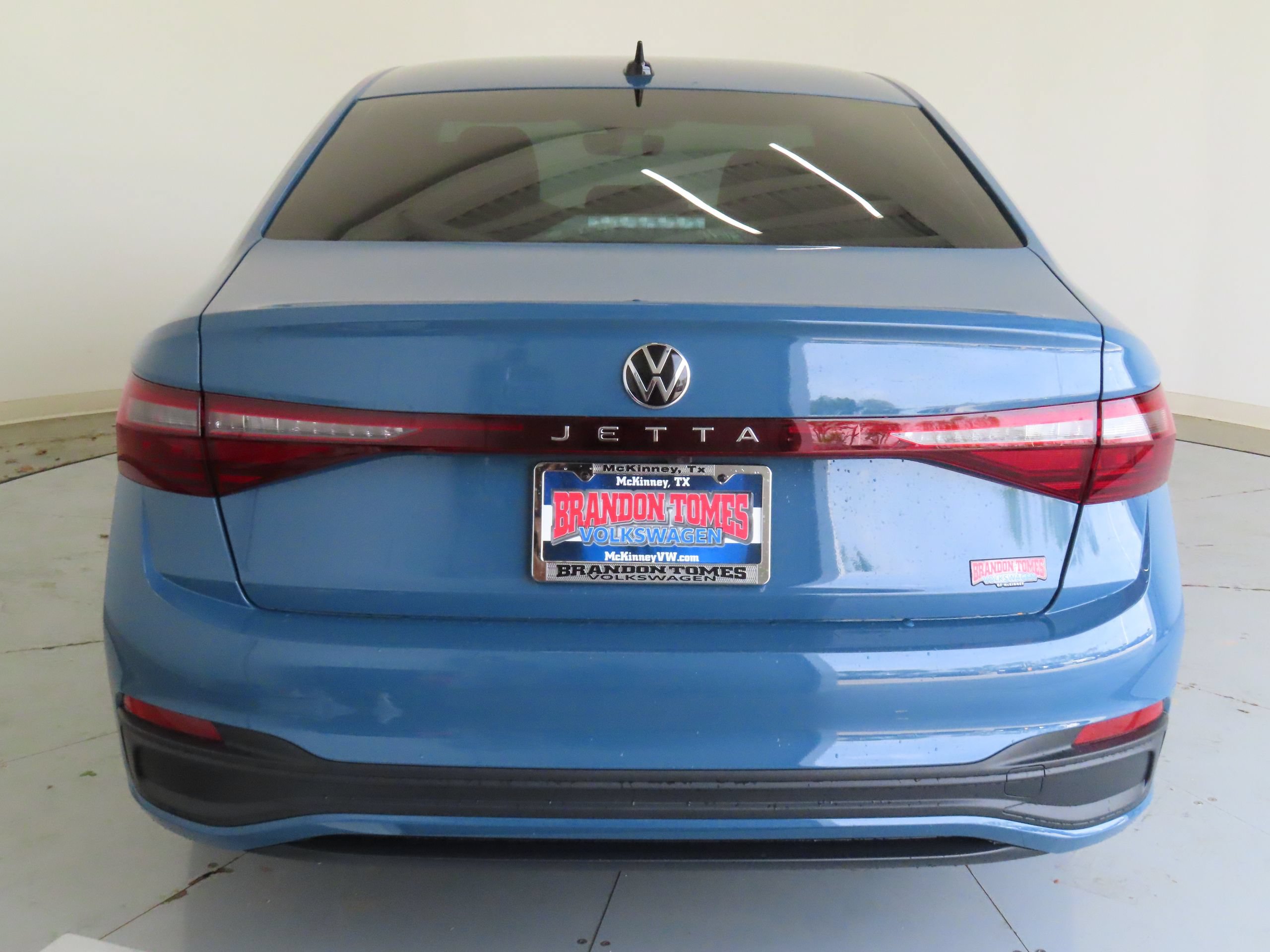 New 2026 Volkswagen Jetta Sport FWD image 4