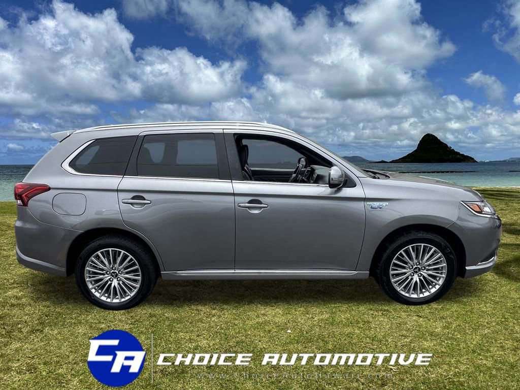 Used 2022 Mitsubishi Outlander SEL image 8