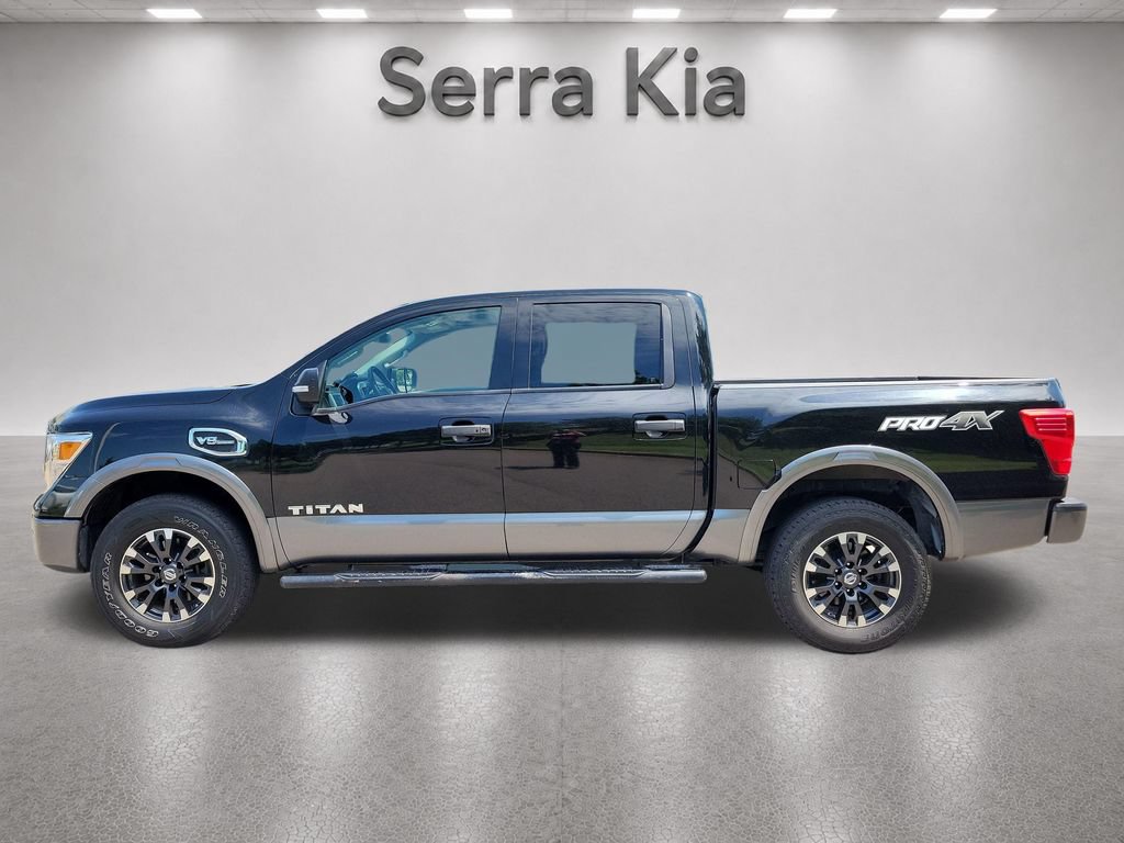 Used 2017 Nissan Titan PRO-4X AWD/4WD image 2