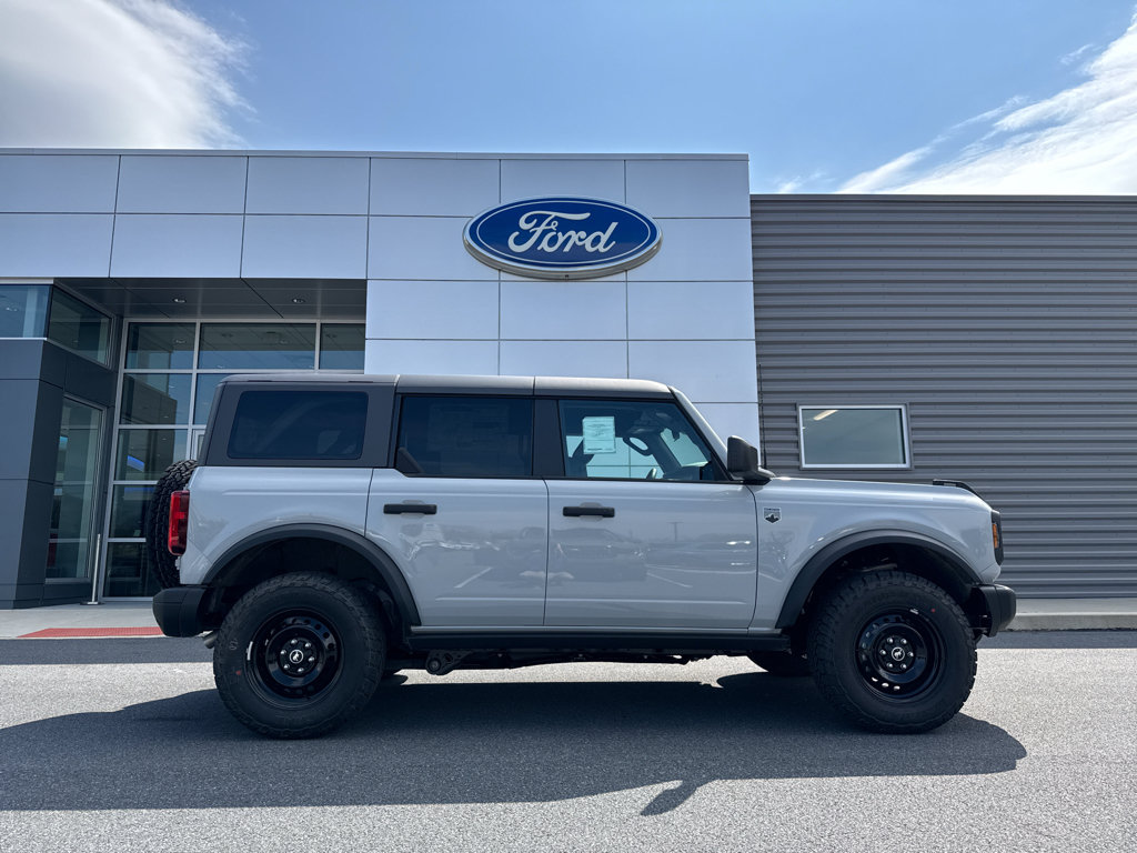 New 2026 Ford Bronco Big Bend w/ Black Diamond Package AWD/4WD image 10