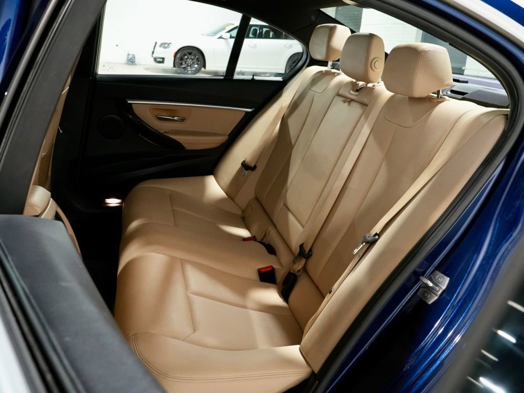 Used 2017 BMW 330i Sedan image 26