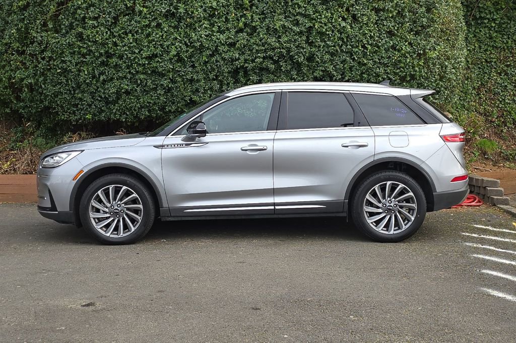 Used 2024 Lincoln Corsair Reserve w/ Equipment Group 201A image 6