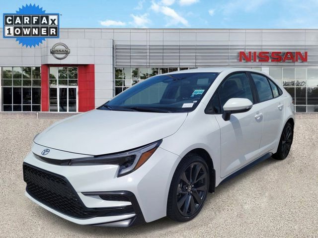 Used 2025 Toyota Corolla SE FWD image 10