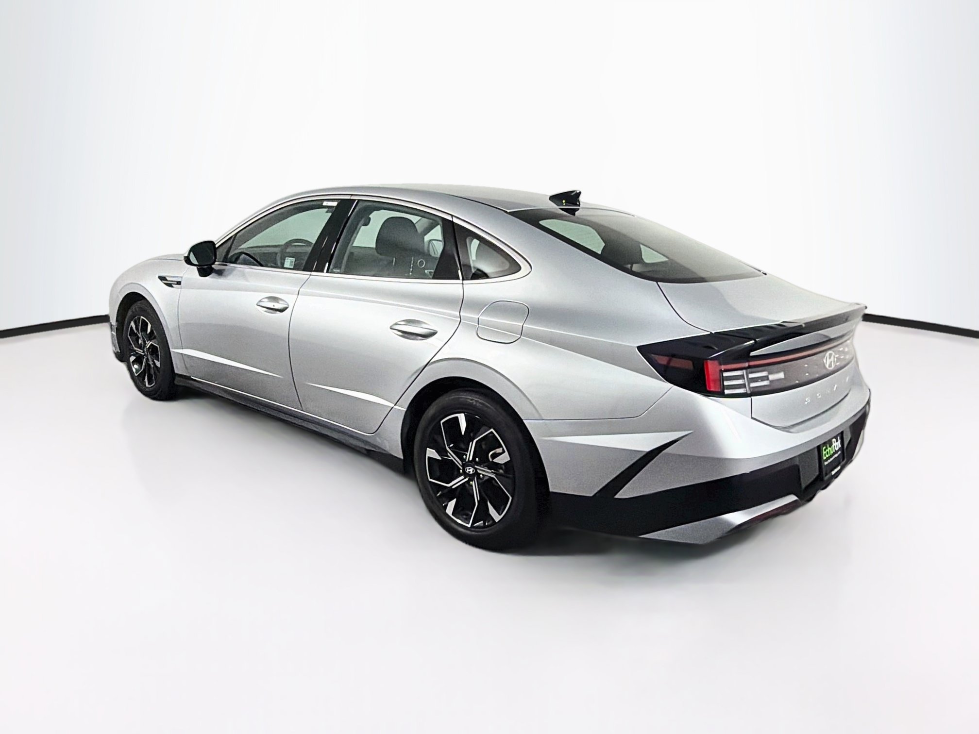 Used 2025 Hyundai Sonata SEL FWD image 5