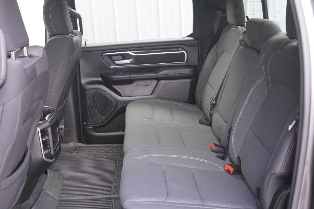 Used 2023 RAM 1500 Big Horn AWD/4WD image 30