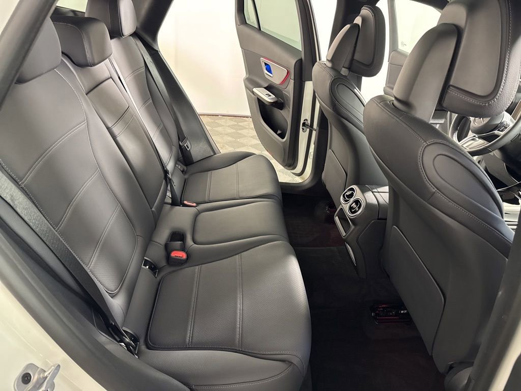 Certified 2025 Mercedes-Benz GLC 300 4MATIC image 23
