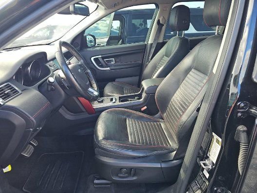 Used 2018 Land Rover Discovery Sport HSE image 3