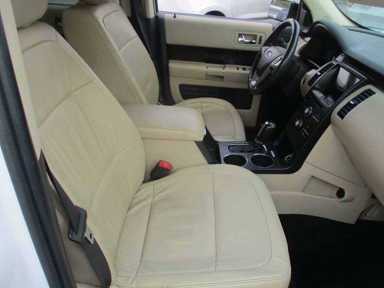 Used 2019 Ford Flex SEL w/ Equipment Group 202A AWD/4WD image 35