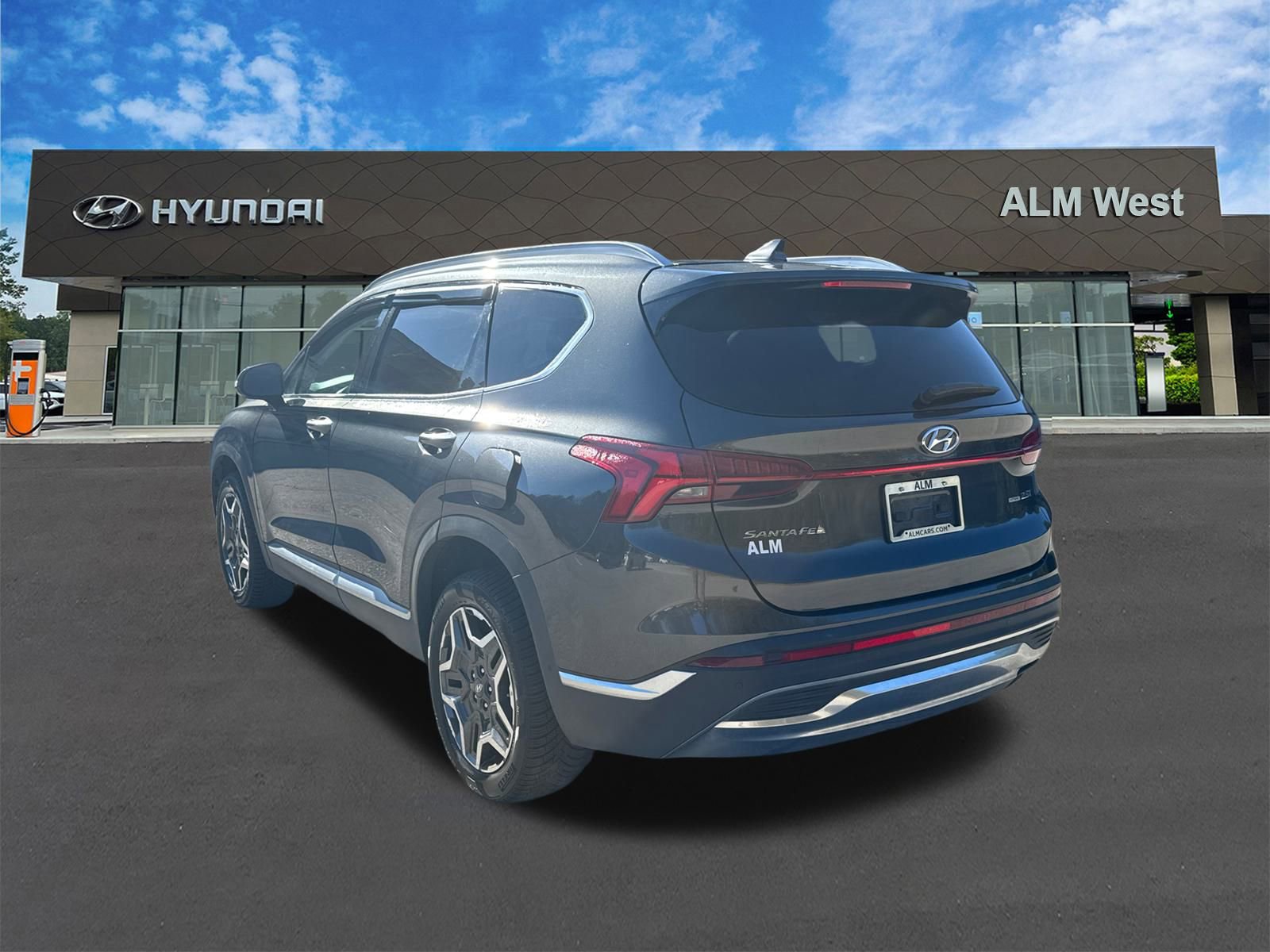 Used 2023 Hyundai Santa Fe Limited image 7