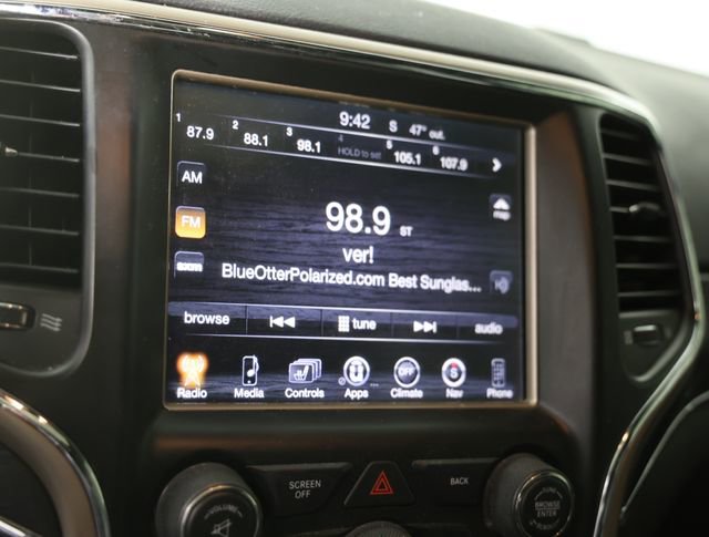 Used 2017 Jeep Grand Cherokee Limited w/ Luxury Group II image 6