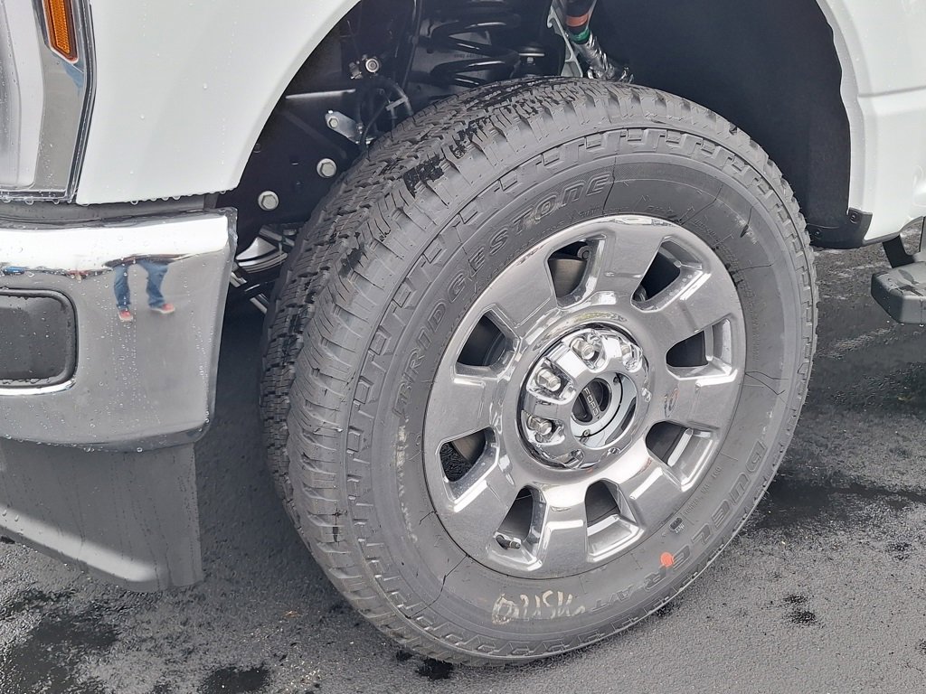 New 2026 Ford F350 Lariat image 24