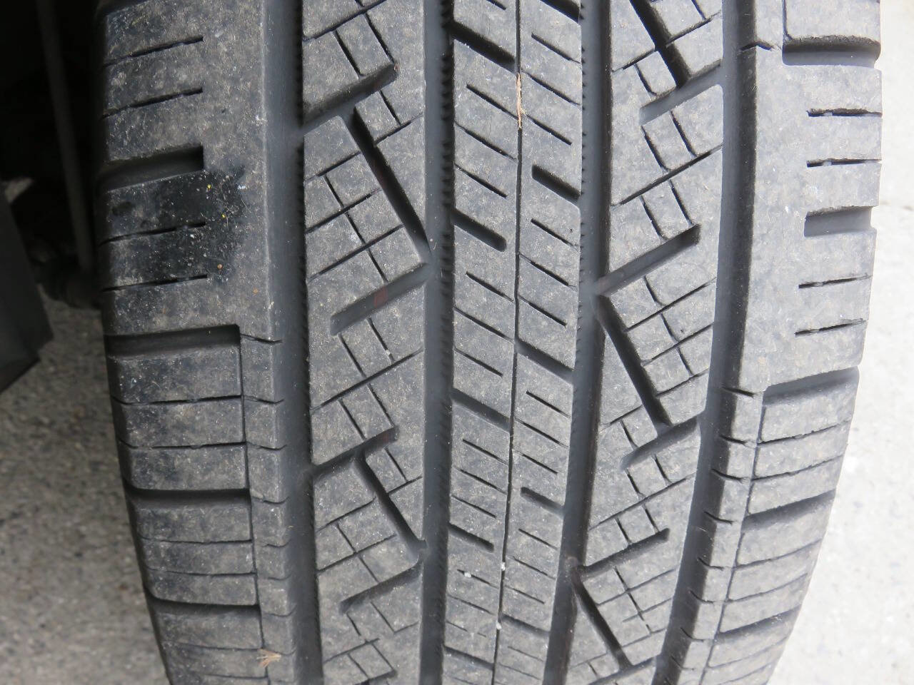 Used 2018 Volkswagen Tiguan SEL image 34