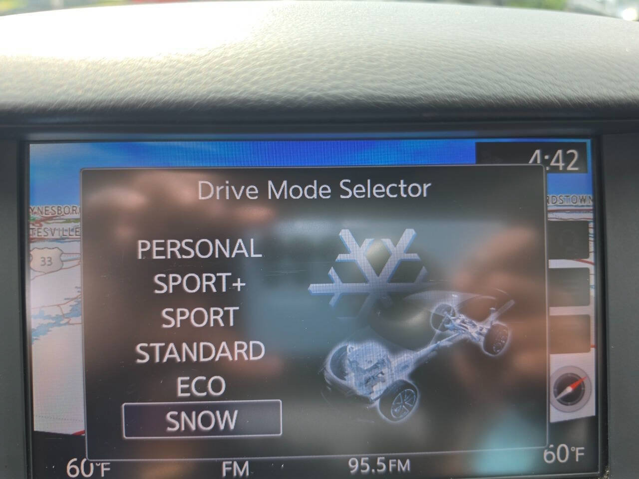 Used 2016 INFINITI Q50 Red Sport 400 AWD/4WD image 45