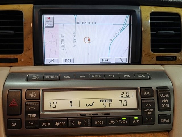 Used 2003 Lexus SC 430 Convertible image 17