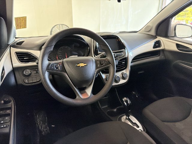 Used 2018 Chevrolet Spark LT FWD image 17