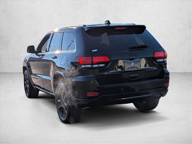 Used 2018 Jeep Grand Cherokee Altitude image 8