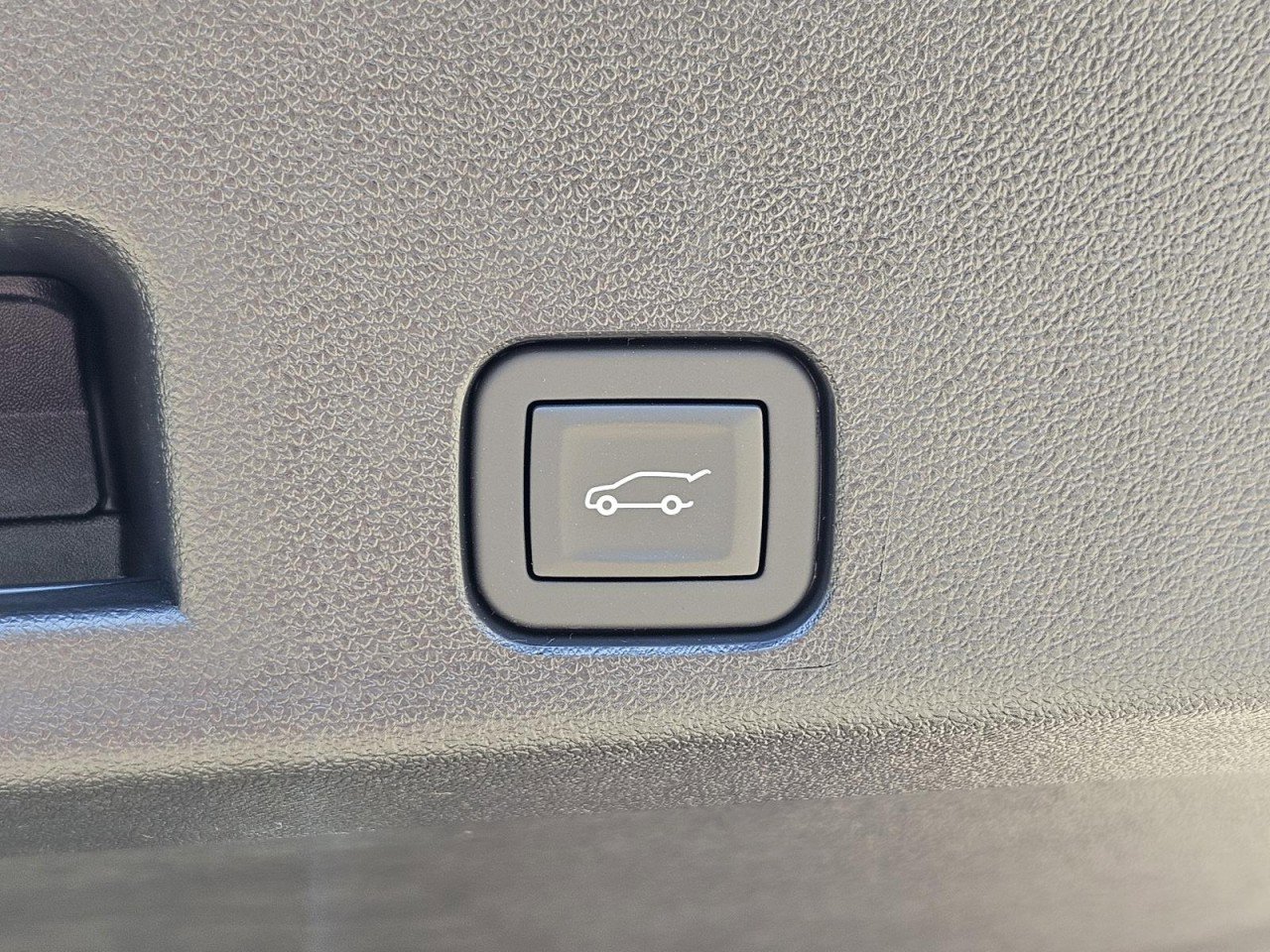 New 2026 Buick Enclave Sport Touring w/ Super Cruise Package image 8