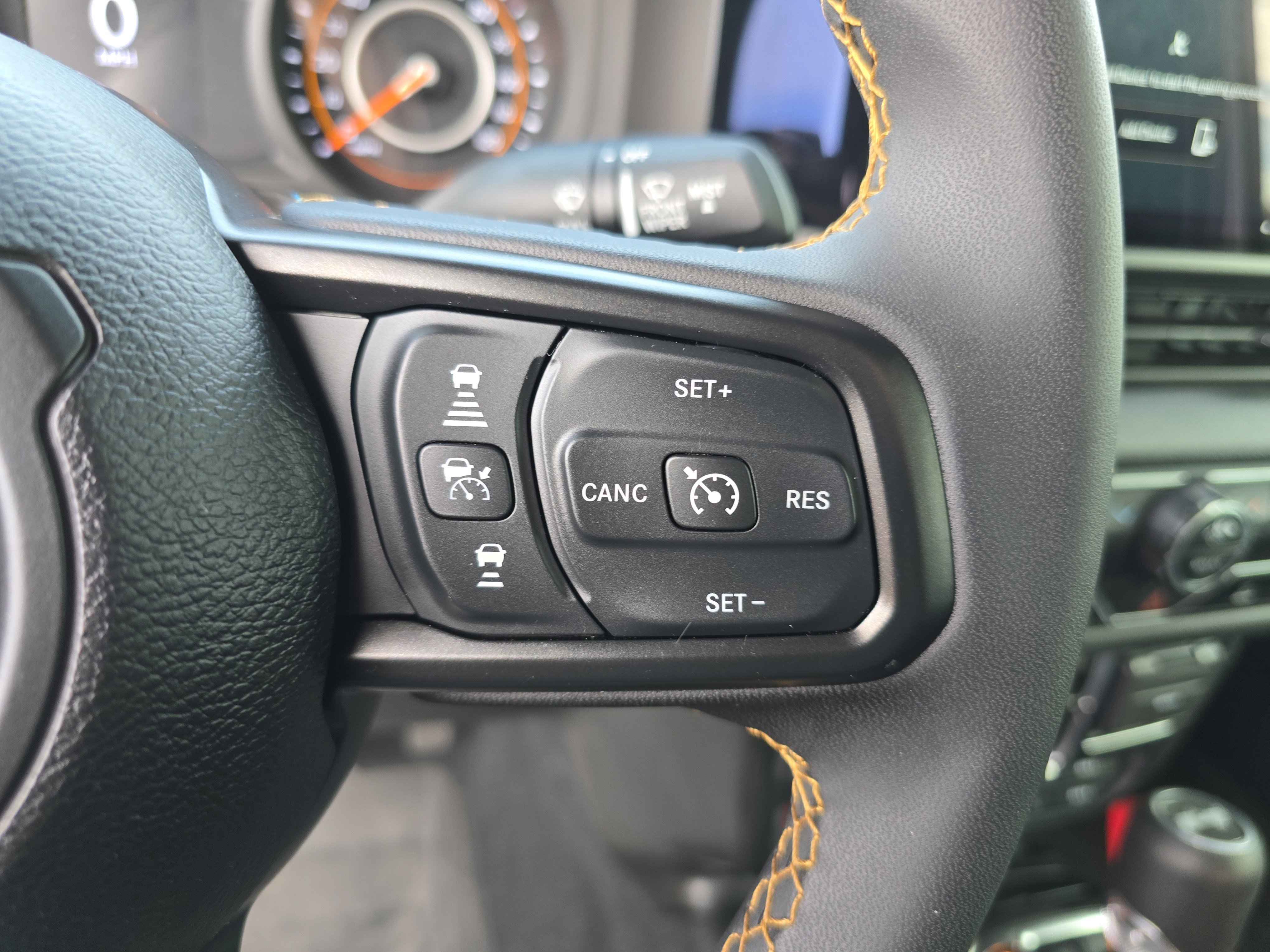 Used 2024 Jeep Wrangler Willys image 34