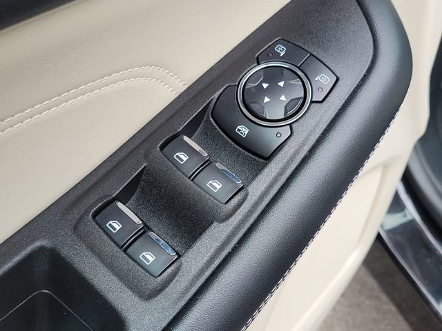 Certified 2023 Ford Edge Titanium AWD/4WD image 11