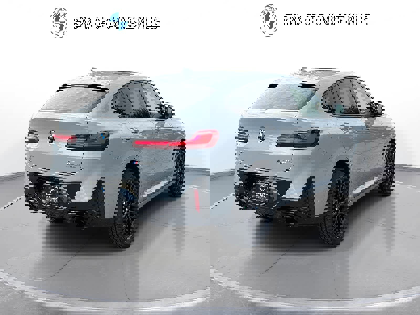 Certified 2024 BMW X4 M40i w/ Premium Package image 9