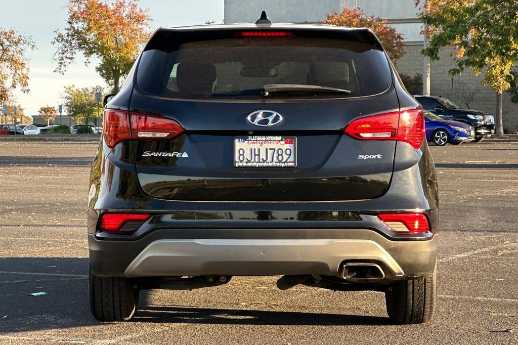 Used 2017 Hyundai Santa Fe Sport image 5