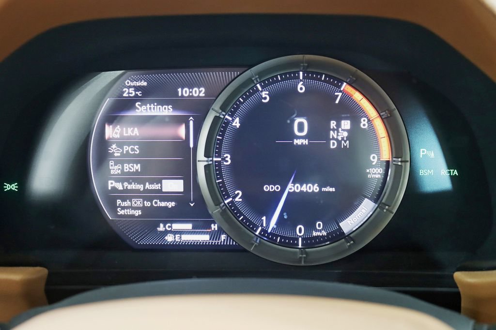 Used 2018 Lexus LC 500 Coupe RWD image 17