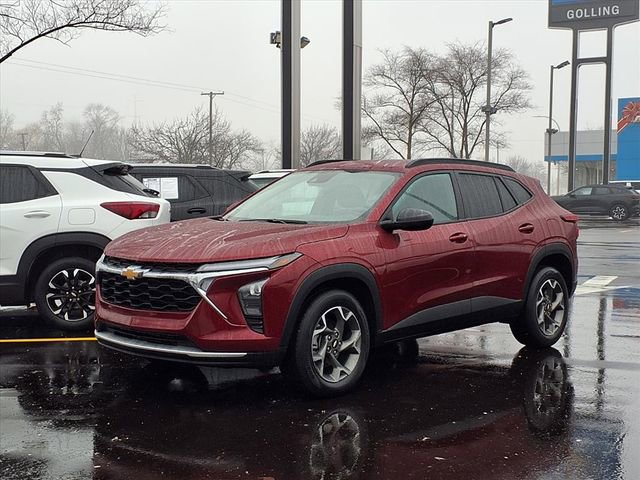 Used 2025 Chevrolet Trax LT w/ LT Convenience Package