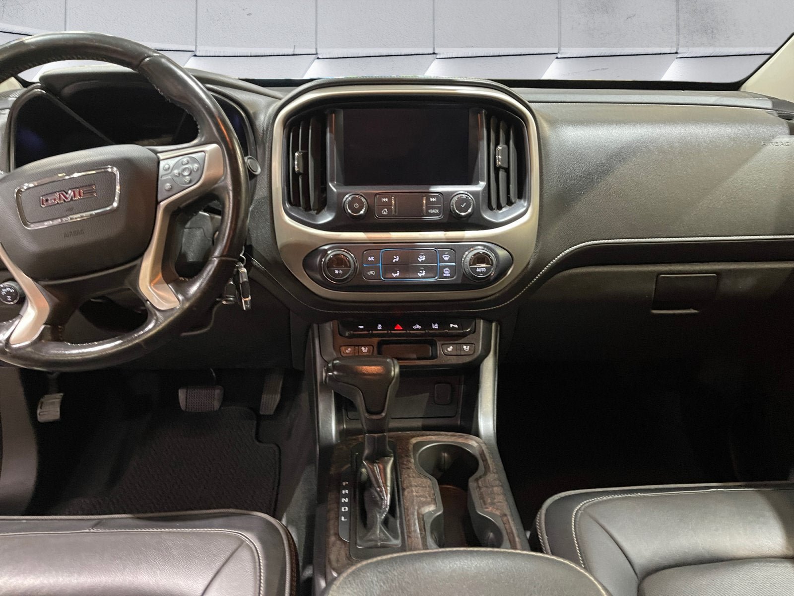 Used 2021 GMC Canyon Denali AWD/4WD image 11