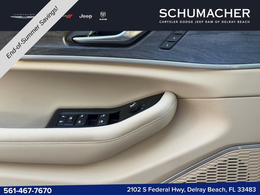 New 2026 Jeep Grand Cherokee Limited RWD image 23