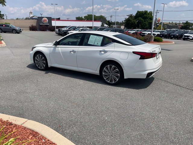 Used 2024 Nissan Altima 2.5 SL AWD/4WD image 4