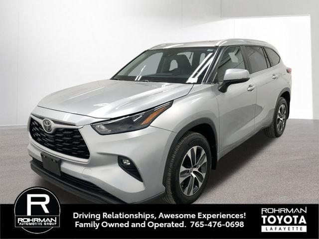 Used 2023 Toyota Highlander XLE