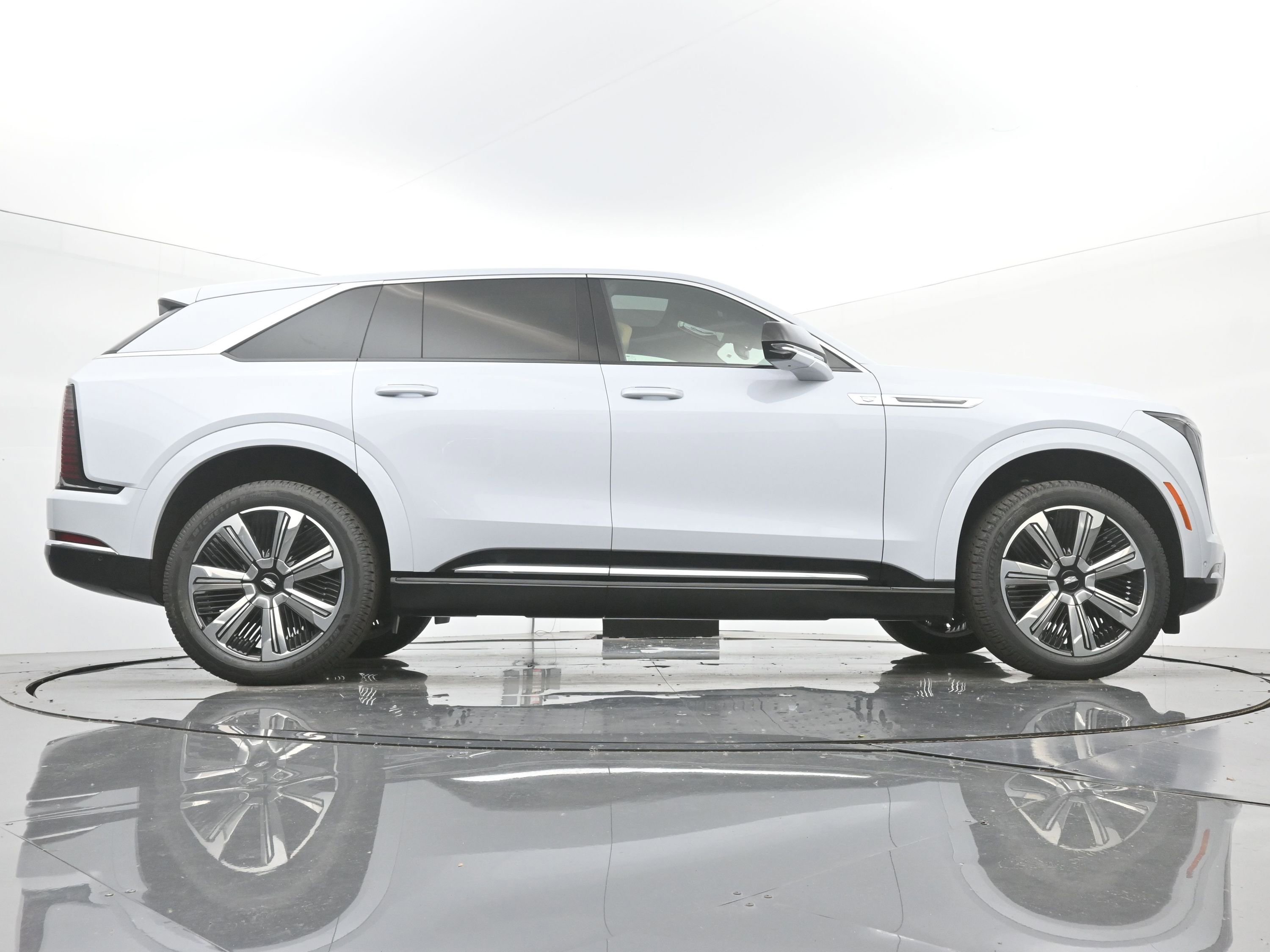 New 2026 Cadillac Escalade IQ Luxury 2 image 20