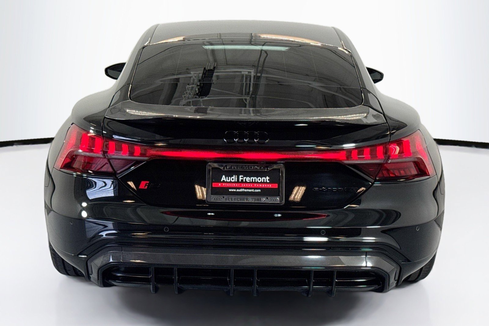 Used 2024 Audi RS e-tron GT w/ Carbon Performance Package image 6