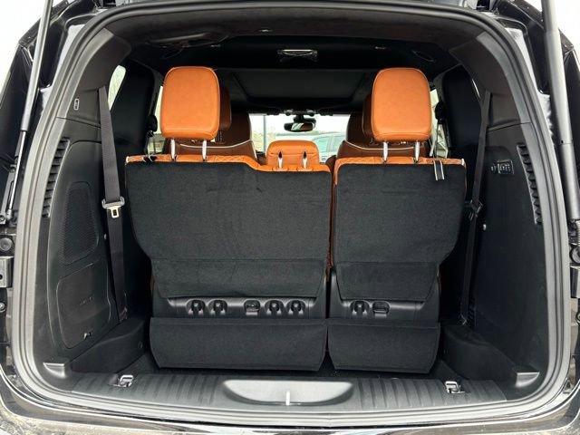 New 2026 Chrysler Pacifica Pinnacle image 21