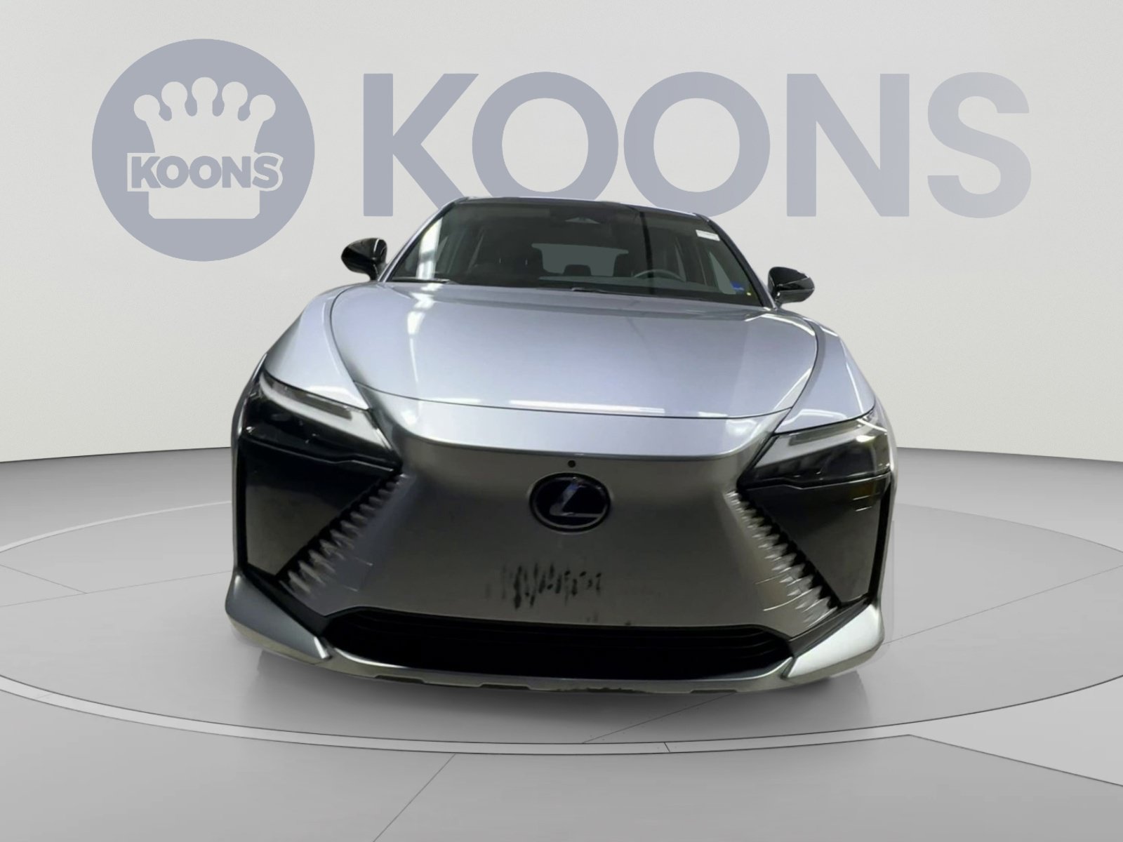 Used 2025 Lexus RZ 300e w/ Accessory Package (2T) FWD image 4
