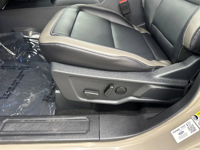 New 2025 Ford Bronco Outer Banks image 38