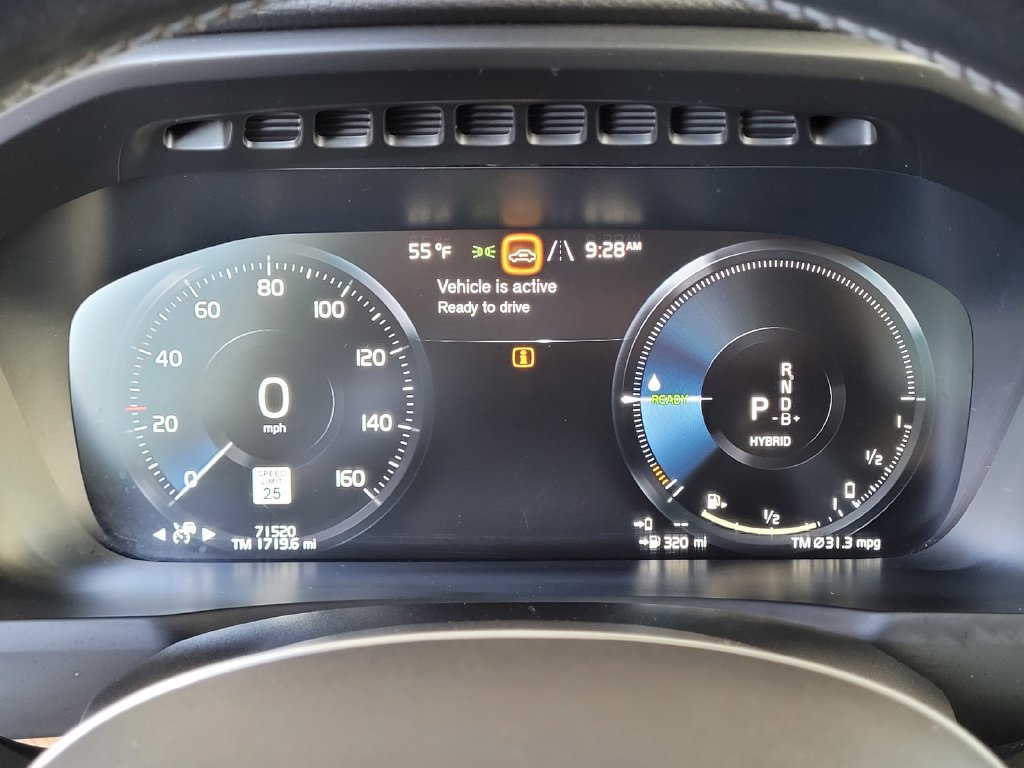Used 2022 Volvo XC90 T8 Inscription Expression w/ Advanced Package AWD/4WD image 14